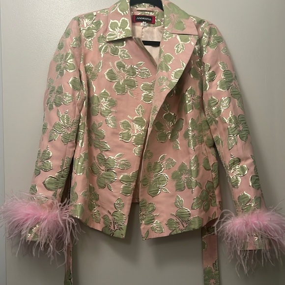 Andreeva jacquard jacket/blazer feather cuffs - Picture 1 of 8